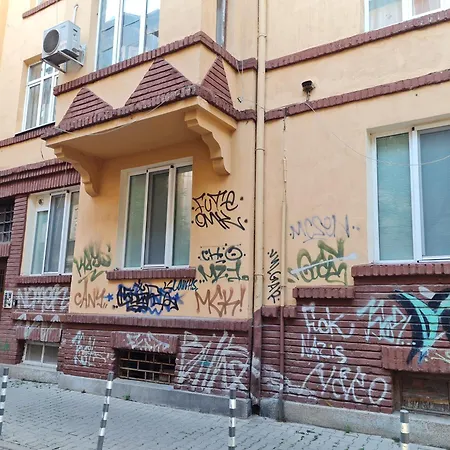 El Apartment *